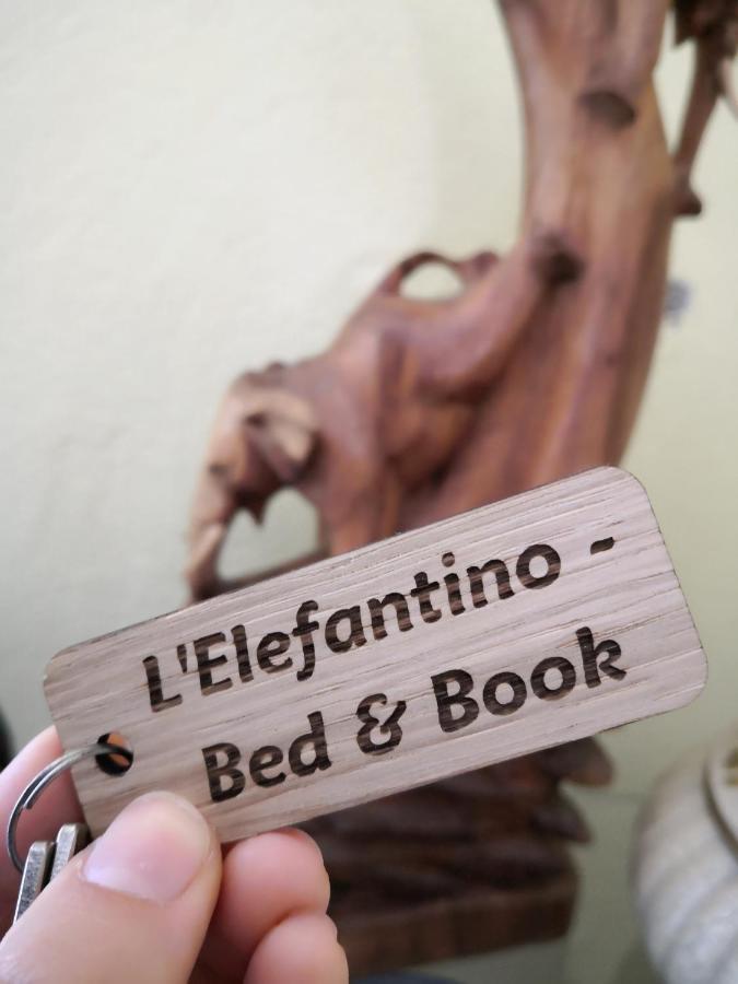 L'Elefantino - Bed And Book Bed & Breakfast Roccasparvera Dış mekan fotoğraf